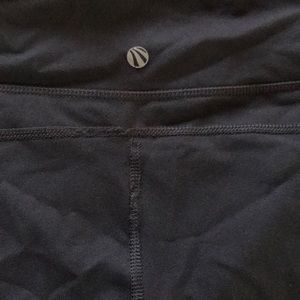 Marika yoga pants- NWOT Capri